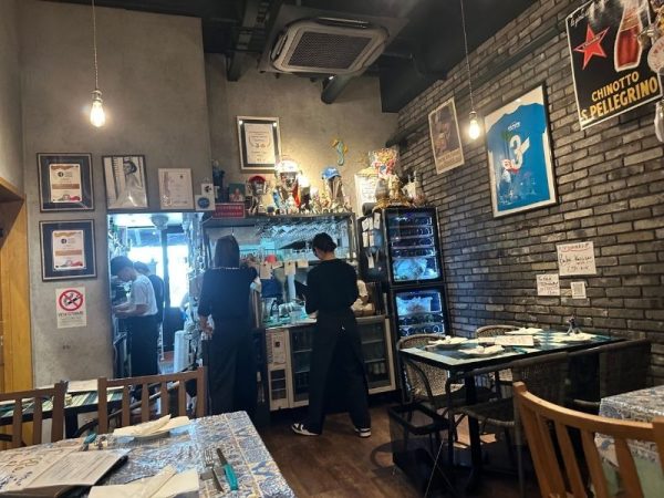 店内の雰囲気｜メニュー｜アンティカ ピッツェリア ラジネッロ｜京都・宇治_04