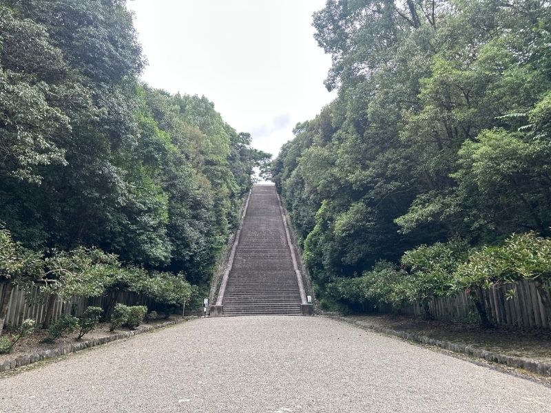 桃山御陵（京都・伏見）｜大階段｜明治天皇伏見桃山陵
