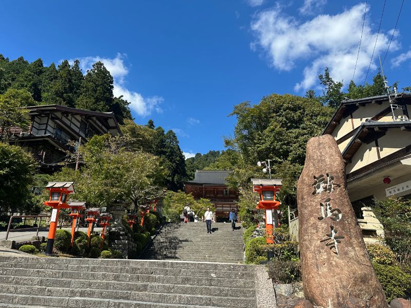鞍馬寺の所要時間はどのくらい？徒歩・ケーブルカー・本殿・貴船神社までの目安と快適な観光ルート | てくてく 〜京都散歩〜