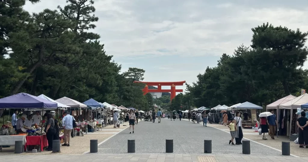 平安神宮　手作り市｜京都・東山